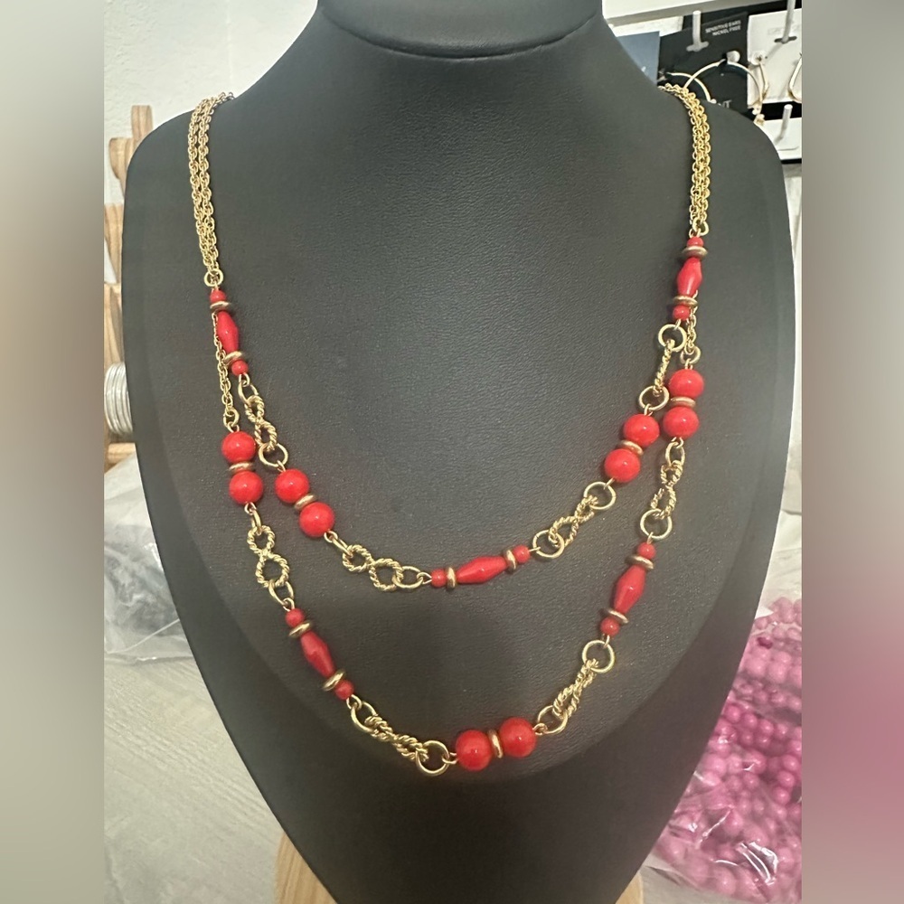 Elegant Gold tone and Red Glass Beaded Necklace Double strand